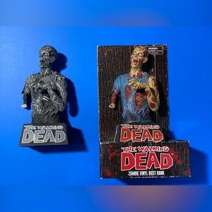 THE WALKING DEAD ZOMBIE VINYL BUST BANK - 8" TALL - NEW + Zombie Variant Used!